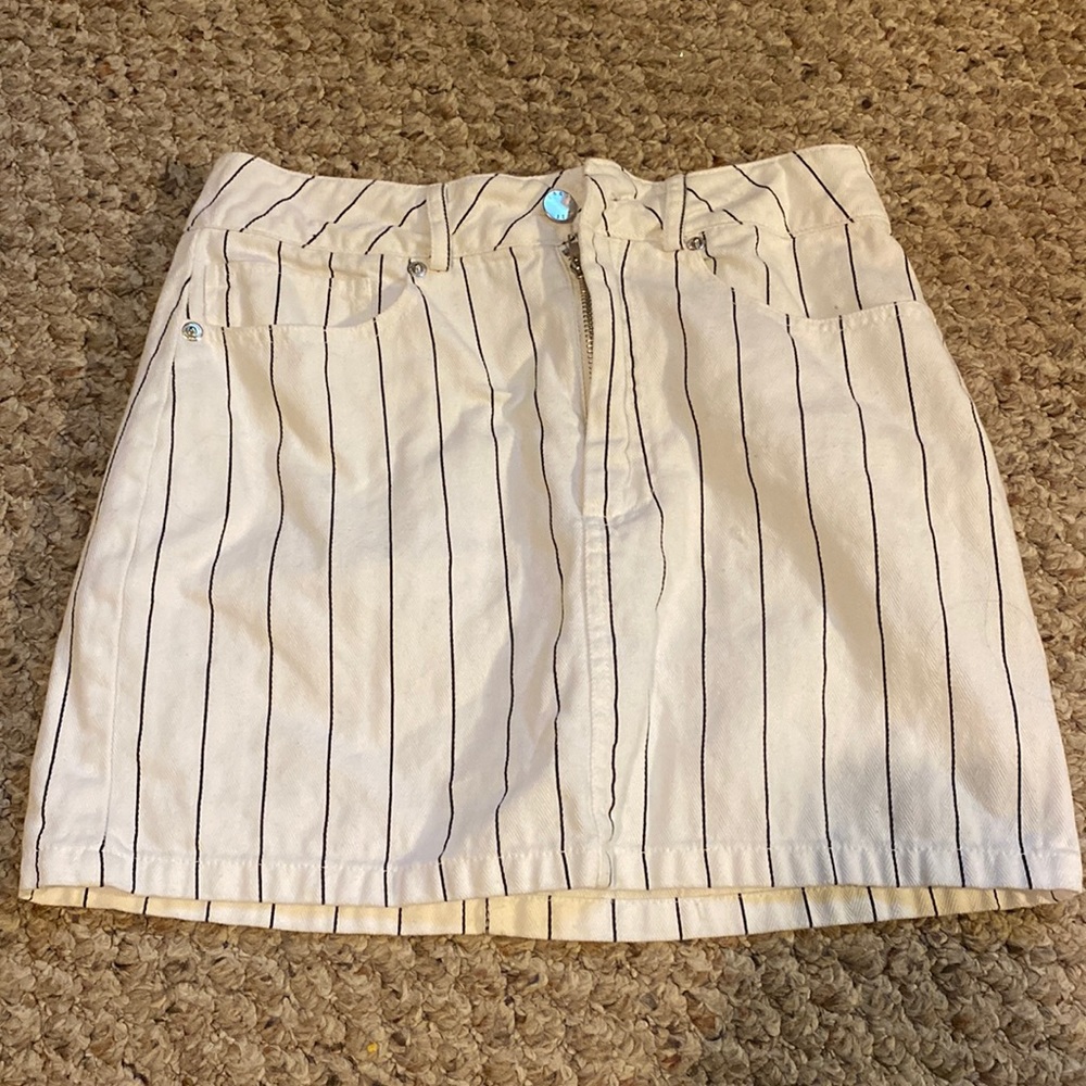 Black and white stripes jean skirt